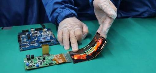 深天马武汉工厂 产能布局的战略节点与面板行业下游波动分析